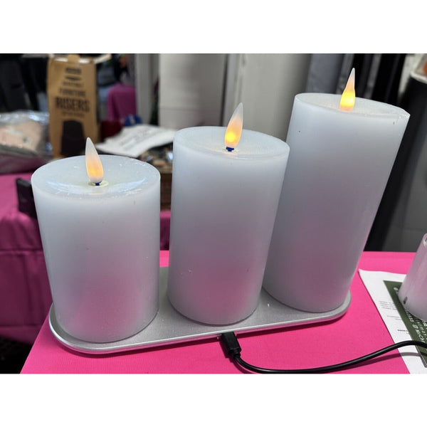 3 Rechargeable Light Blue Wax Candles with Charging plate out of box